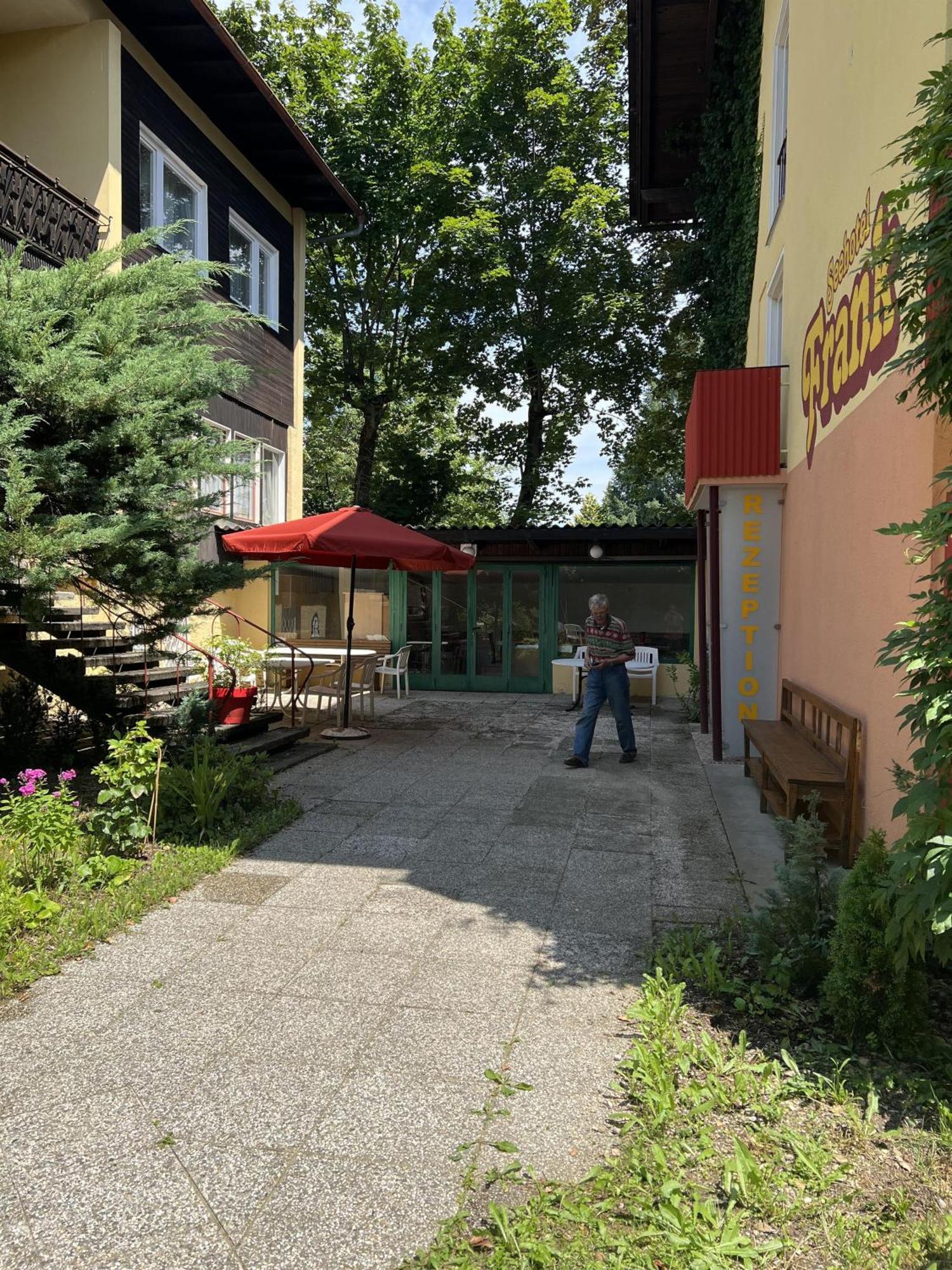 Gaestehaus Frank Otel Velden am Wörthersee Dış mekan fotoğraf